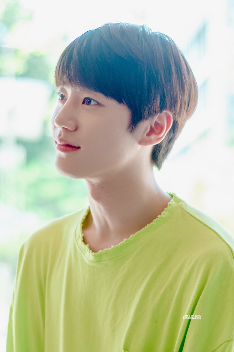 jun_e_of_june's tweet photo. 울주녕 데뷔 7주년 축하해🥳🎉🎉 7년 동안 고마웠어💕💕
#유키스 #이준영 @1ee_Jun_Yxxng https://t.co/ng3a067W85
