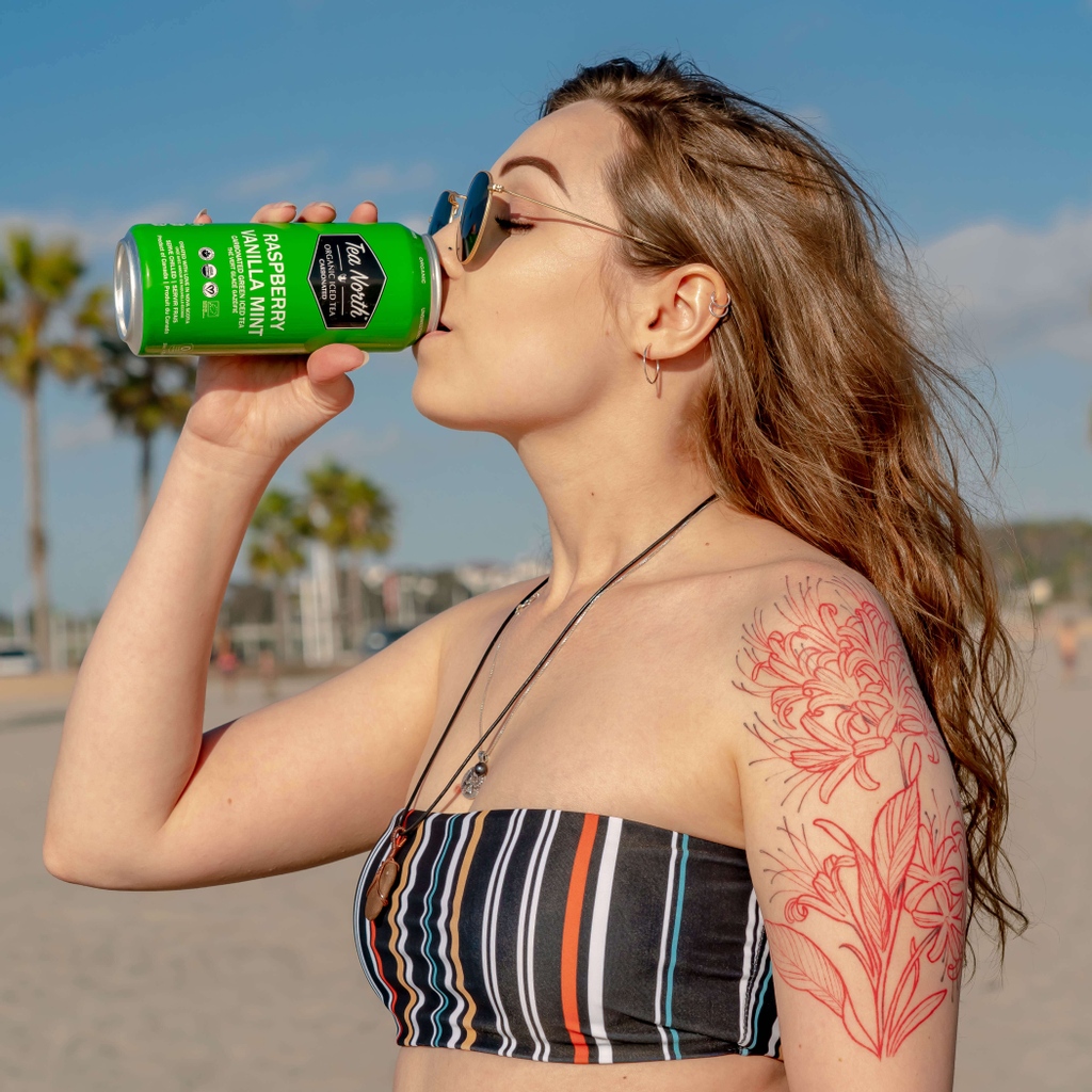 Is Summer finally here? Refresh with some Raspberry Vanilla Mint Green Tea and lets have all the fun!
.
#drinkteanorth #icetea #unsweetenedtea #unsweetened #sparkling #organic #nongmo #glutenfree #nosugar #tea #vegan