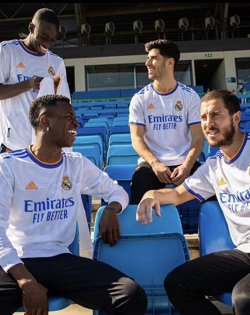 🚨 𝗦𝗼𝗿𝘁𝗲𝗮𝘇𝗼 𝗠𝘂𝗻𝗱𝗶𝗮𝗹 🚨

👕 Consigue la nueva camiseta del Madrid o la que prefieras:

1. Sigue 👉 <a href="/CamisetazasShop/">Camisetazas⚽🏀🏈</a>
2. Sigue <a href="/realmadridnote/">Real Madrid World 🌍</a> 
3. Da 🔄RT y ❤️MG a este tweet

✈️ Envío a cualquier parte del mundo 🌍 

🍀 Sorteo: 14 de junio #ThisIsGrandeza 👑