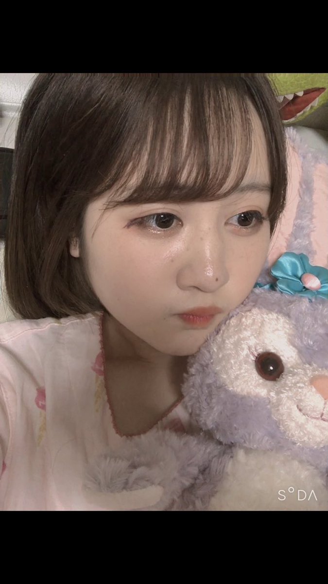 inspired_saki's tweet photo. もうすぐミクチャで配信とか始めるけど見てくれる人いたらいいなぁ…

初めてだから緊張する…

とりあえずぶりっ子顔しておやすみなさい〜あはは笑笑

 #ビルコン渋谷  #ミクチャ https://t.co/8YLWXbB549