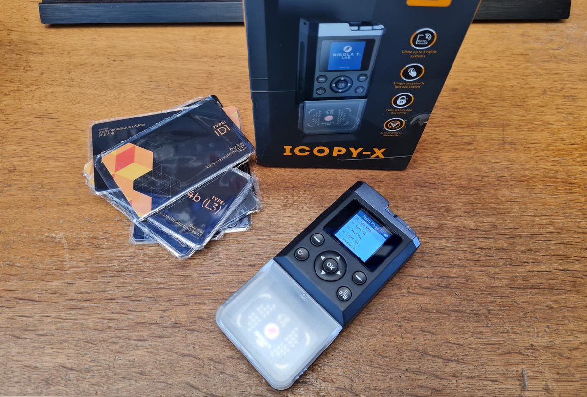 ToomsDK's tweet image. Uhhhh shiny new RFID hacker tool from @LabNikola @icopy_x in the mailbox

Now it is time to “inventory” all my many RFID tags… it is just for backup of them.. I promise 

#rfid #proxmark3