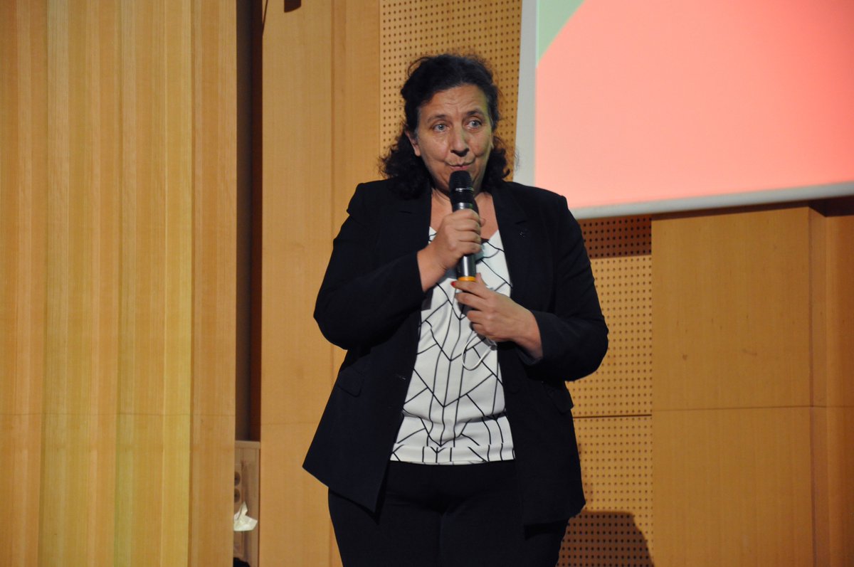 sciencespo's tweet photo. Hier, nous avons fêté les 20 ans des Conventions Éducation Prioritaire et la réussite d'un pari : conjuguer l’excellence et le volontarisme dans l’ouverture sociale. 
(Re)vivez ce moment fort en replay ➡️ https://t.co/disnj3GbOp #20ansCEP #ScPoLiveMagazine https://t.co/NbZN8NZbj0