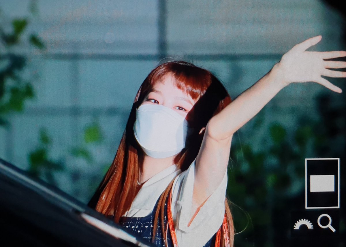 Blue Moon tweet media