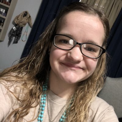 chelsiebeach's tweet photo. #NewProfilePic https://t.co/p5Xt7mkkN4