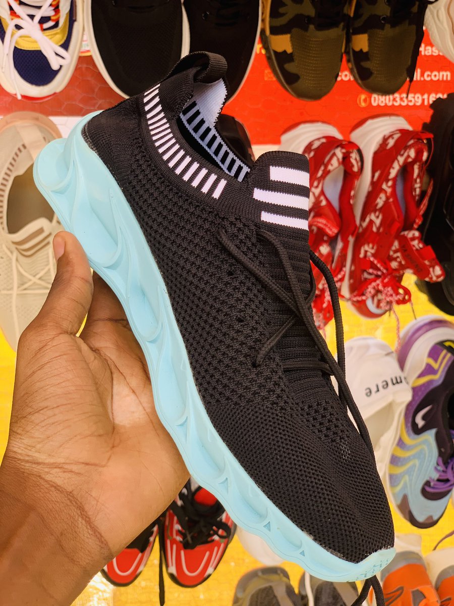 xc_nigeria's tweet image. N7,500 each

WhatsApp 09092639873

Nationwide Delivery 🚚 
Oloye Everton Ancelotti #InfinixNote10Launch