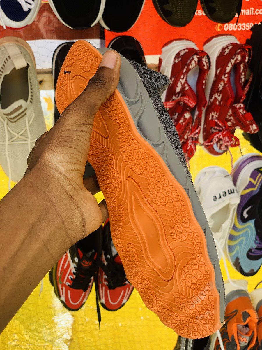 xc_nigeria's tweet image. N7,500 each

WhatsApp 09092639873

Nationwide Delivery 🚚 
Oloye Everton Ancelotti #InfinixNote10Launch