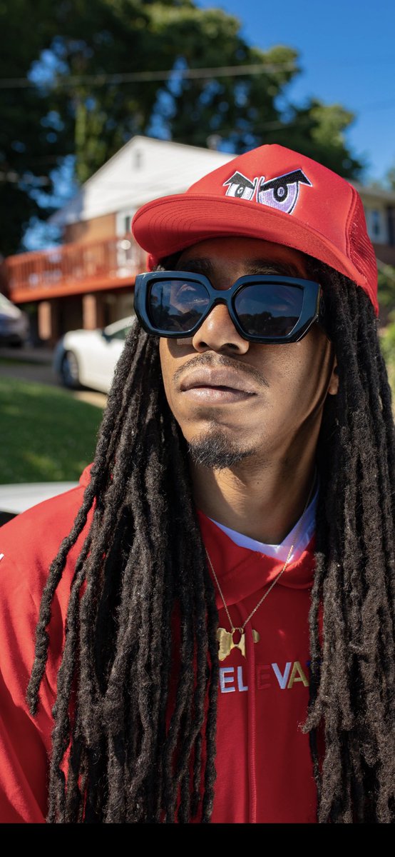 AyyeeLuv's tweet image. NEW HATS DROP TODAY!!! @vividdope VividDope.com 

#ShopWithFamily 

#Shoutout to @allhomage @eatthebrand &amp;amp; @finorx #DontWashbuyNew

For always keeping me fly!