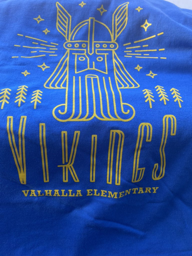 VikingPridePH's tweet photo. It's 5th grade celebration day at Valhalla! We are excited and proud of four 5th grade students! ๐๐๐๐๐#ValhallaVikings #ValhallaPride #ProudPrincipalPappas #MDUSD @MtDiabloUSD #celebration #nextstopmiddleschool ๐ฅณ๐๐ผ๐ https://t.co/bDmhXlbh7a