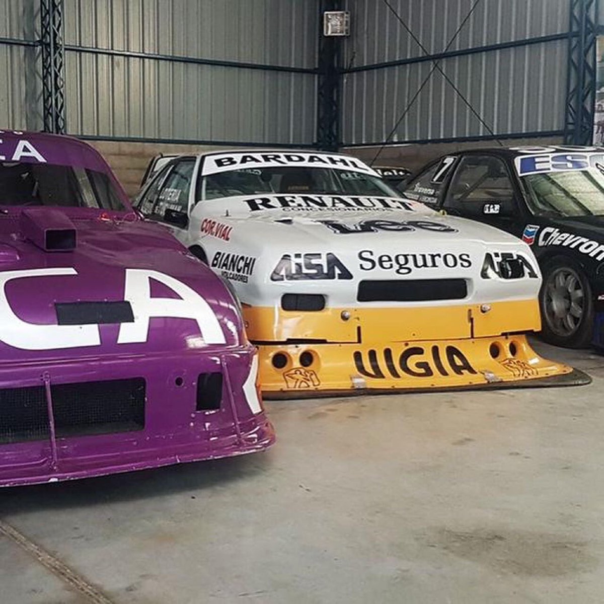 sebastianelias4's tweet photo. .@ERC_Radio de 22:00 a 23:00 por a.m. 830 en los especiales de #EntreRuedasYCaminos hoy nos visita el flaco Juan Maria Traverso @FlacoTraversoOK  @AAvolantes  @AutodromoBA  @TGR_Arg  #FlacoTraverso @pueblo830  https://t.co/rnD7VUN8ky https://t.co/e95bsThuFe