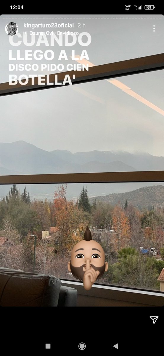 Chequeadook1's tweet photo. Tranquilo #Vidal #arturovidal  si te vas a CURAR de estás.

🤦🏻‍♂️ No aprende nada se paseo por todo Santiago y se pasó por la raja la burbuja  sanitaria . https://t.co/98Bt79YUTV