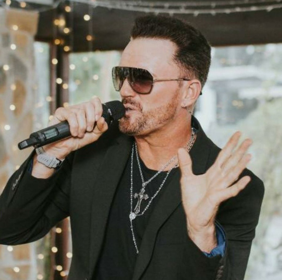ThamesLive's tweet photo. Only 60 days to go to buy your tickets for our George Michael August summer tribute cruise on the Thames. @mrjohnnymack will be performing the hits of George and Wham!, visit website to purchase #georgemichael #nightout #London #summerfun #girlsNightOut https://t.co/wegjlBL55r