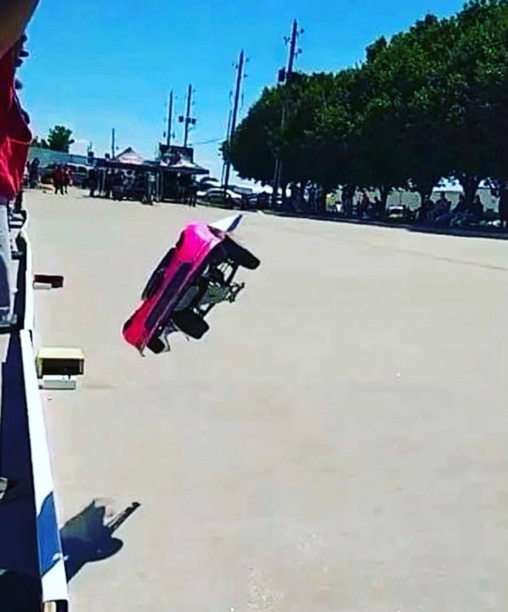 MaxAmps's tweet photo. The action was right in your face at superchip race.⚡️
@timsmithracing
#rcdragracing #rccar #rcspeed #fastrc #rc #rccars #maxampsbatteries #rcrace #brushless #rclife #rcoffroad #rchobby #rctrucks #rctruck #radiocontrol #rcracing #rcmemes #rccrawler #arrma #arrmainfraction https://t.co/f9pRJ0wLoc