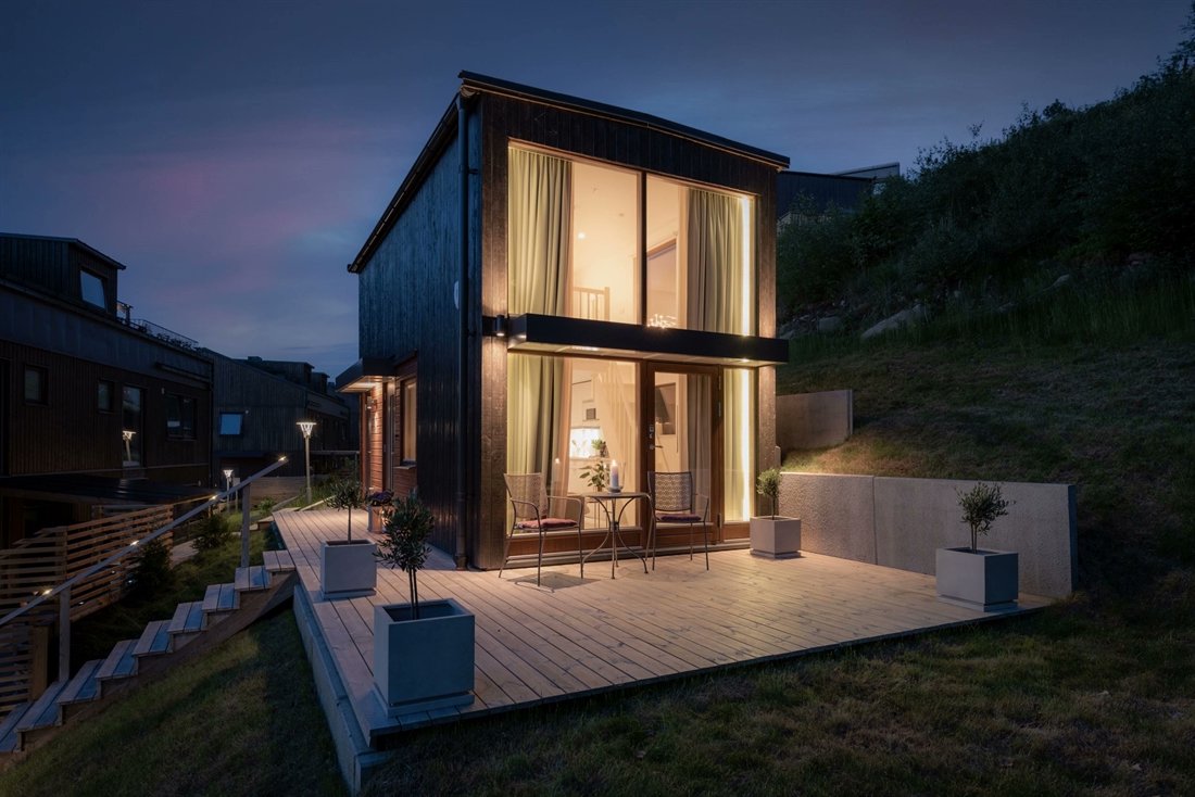 planetedeco's tweet image. Cette mini maison en bois de 34m² possède des fenêtres panoramiques sur toute la façade qui la rendent très lumineuse
wp.me/p1J2A5-1iOL