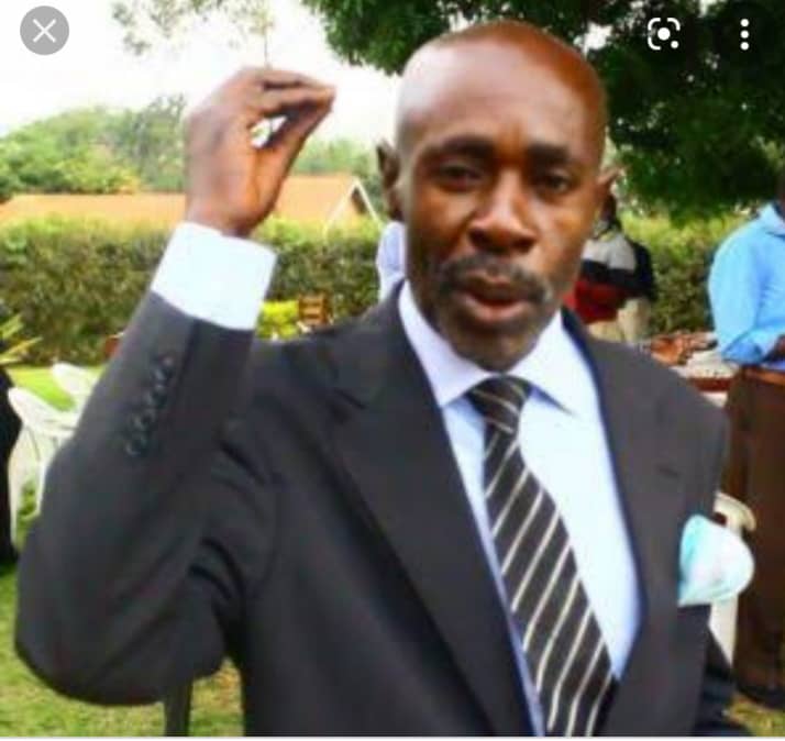 JoelSsenyonyi's tweet photo. Kayunga District Chair Ffeffekka Sserubogo was found dead this morning.Locals believe he might have been killed&amp;a rope put around his neck,because he's been fighting land grabbers in Kayunga.We're still gathering information&amp;hope investigations will be swift.May He rest in peace. https://t.co/FgVRicMn1R