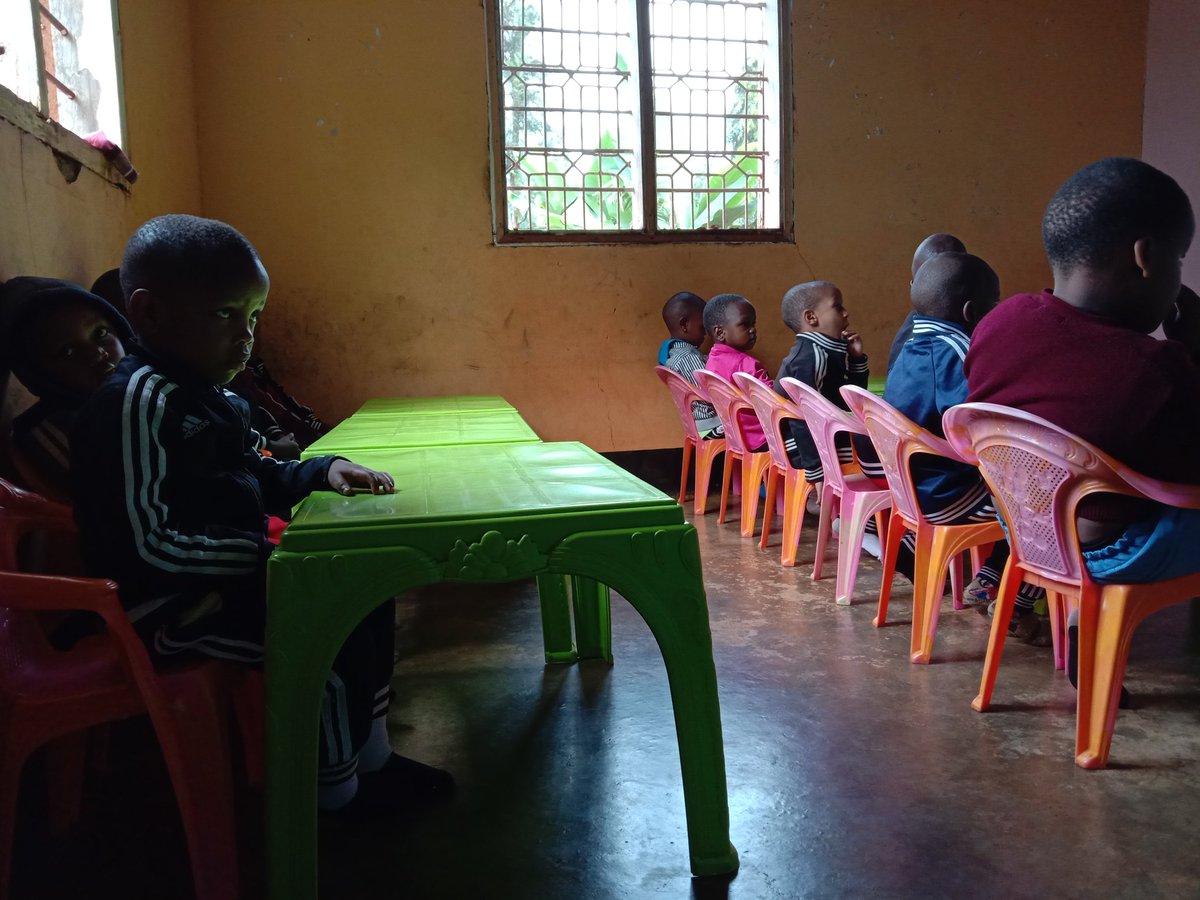 FreeGenerationA's tweet image. #Wednesday 
#MiddleClass 
#WeStandForTheChanges