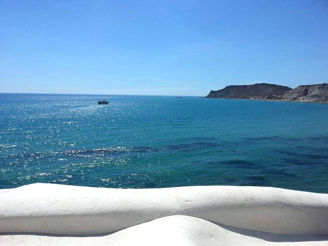 agrigentoBB's tweet photo. I colori della tua #vacanza ad #Agrigento https://t.co/ZZpLZCvKV1 #spiagge #Sicilia #sea #holidayinsicily #sole #mare #exploringsicily #visititaly #discoveringsicily #ig_sicilia #sicilytravel #reise #estate2021 #sicily #italy #summer #viaggiainsicilia #summer2021 https://t.co/FIFgMWIHqI
