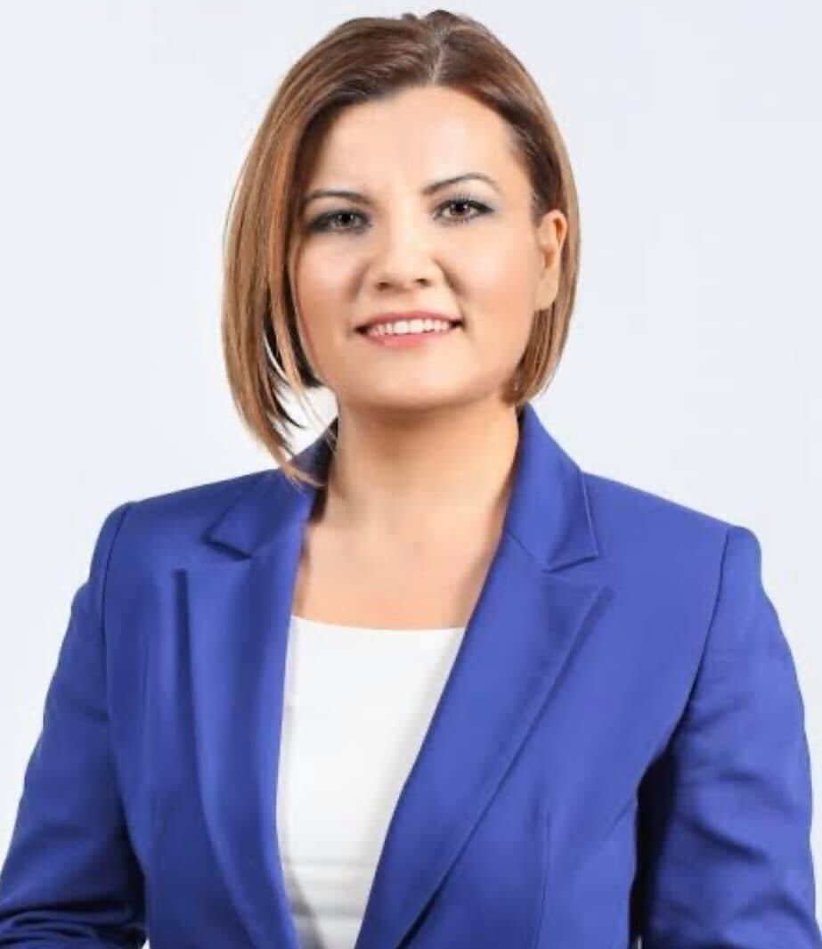 2019 seçimlerinde vaatleriyle İzmit Belediye Başkanlığına seçilen, aşkla İzmit diyerek İzmit halkına sözünü tutan bir Belediye Başkanı nasıl olur diye göstermeye çalışan Fatma Kaplan Hürriyet sözünü tutmadı.