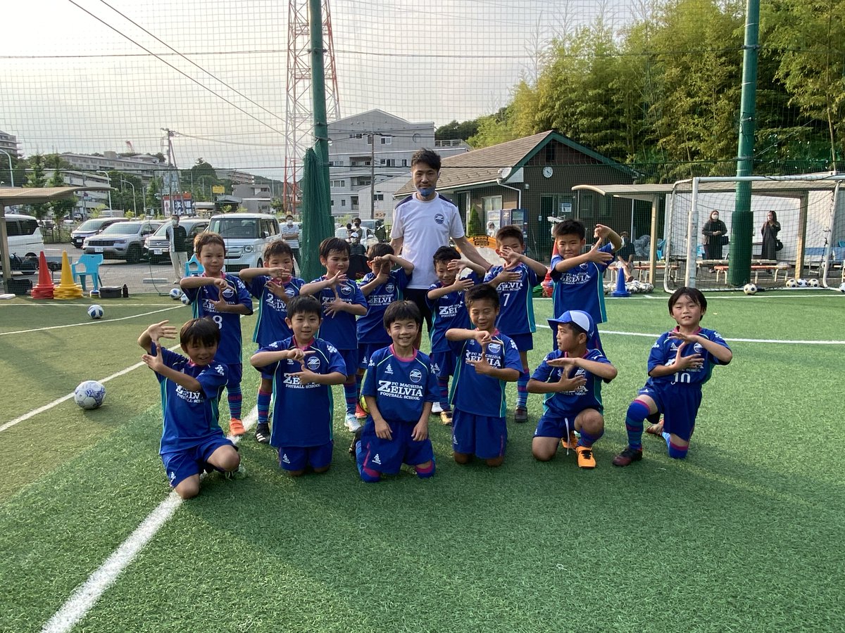 ট ইট র fc町田ゼルビアフットボールスクール 6月15日 火 フットサルパーク校に李漢宰cnが来てくださいました ハンジェコーチにたくさん声かけてもらって子どもたちは嬉しそうでした 中には対決を挑む子も 一緒にサッカーができてよかったね ট ইট র fc町田ゼルビアフットボールスクール 6月15日 火 フットサルパーク校に李漢宰cnが来てくださいました ハンジェコーチにたくさん声かけてもらって子どもたちは嬉しそうでした 中には対決を挑む子も 一緒にサッカーができてよかったね