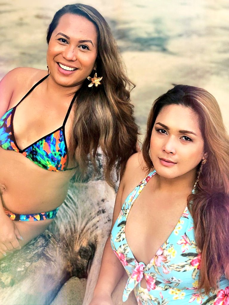 RedCastro8's tweet photo. "A best friend will love you when you’re too sad to love yourself" Goodmorning everyone😊❤️
📸:@tammieboi
#TransIsBeautiful #TransSisters https://t.co/bcmb31zsjF