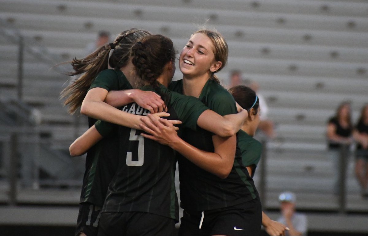 LindseySquints's tweet photo. In 5A girls’ soccer action, @PineCreekHS takes a 2-1 lead over @Rebel_Athletics in the second half thanks to a goal by @Monicayoder2023. #copreps https://t.co/TY5sdqgxbO