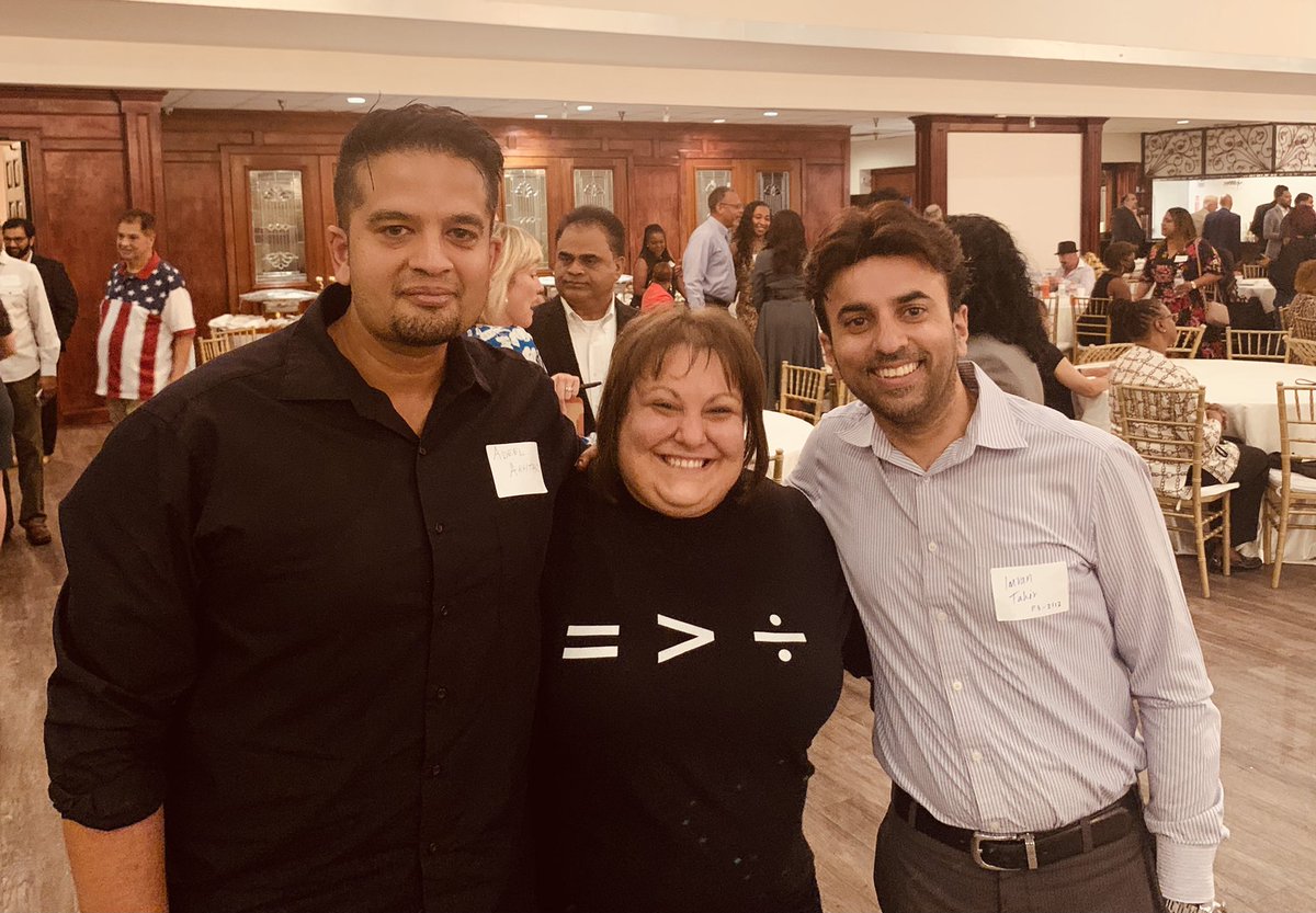ElizMarkowitz's tweet photo. It was so great to see so many Fort Bend County Democrats all vaccinated and ready to fight for democracy! 👊🏽💙

@FtBendDems #Texas #Democrats #texasdemocrats https://t.co/hw9EenSFKi