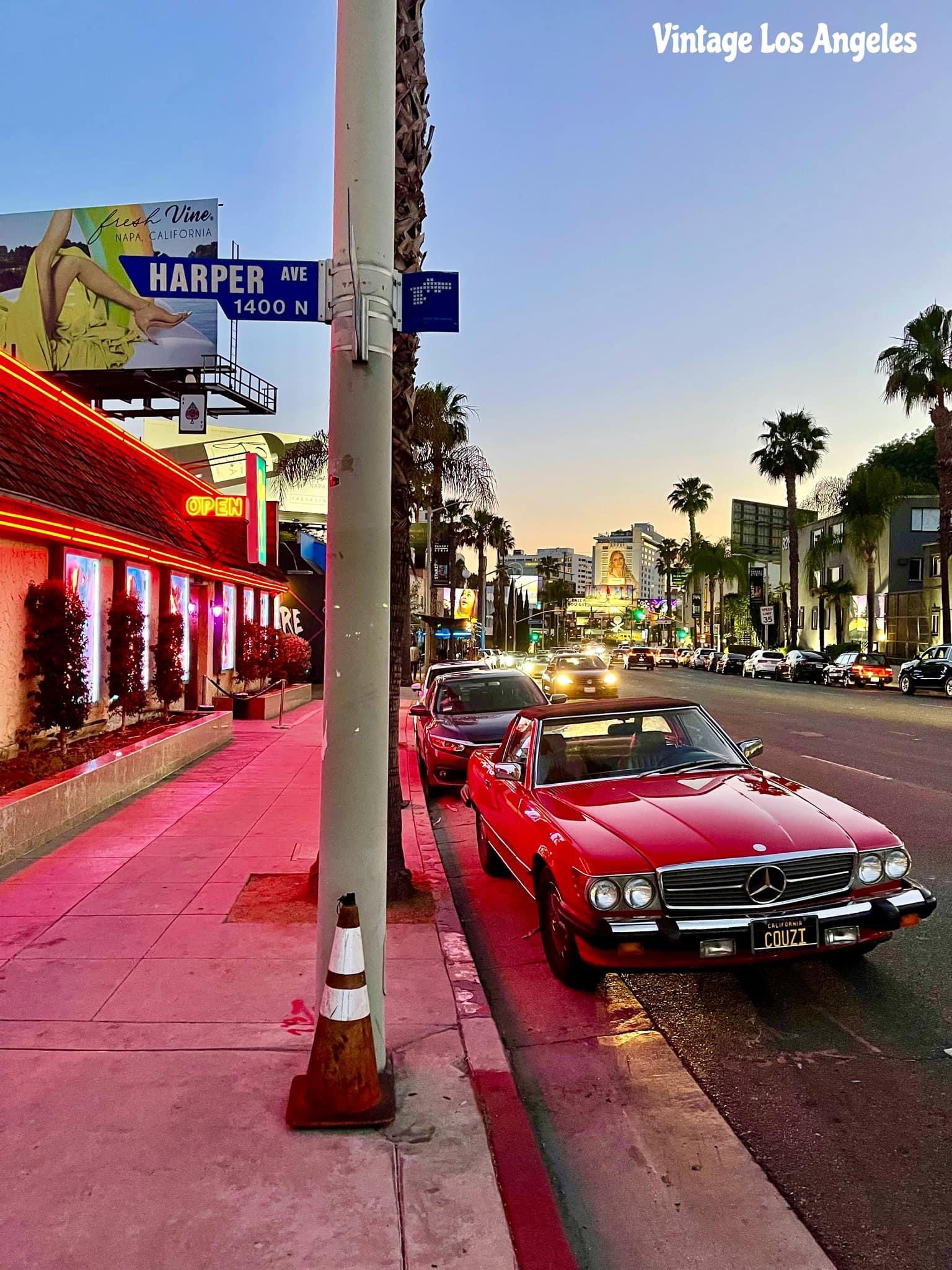 Vintage Los Angeles on X: 8pm on Sunset Strip 🚘