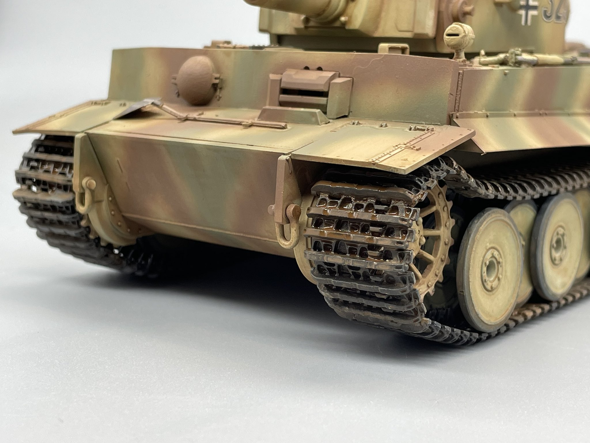 長谷川迷人 迷彩塗装が完了 お楽しみのウェザリングはこれから ボーダーモデル1 35ティーガー 初期型 T Co Wsq9ylft5i Twitter