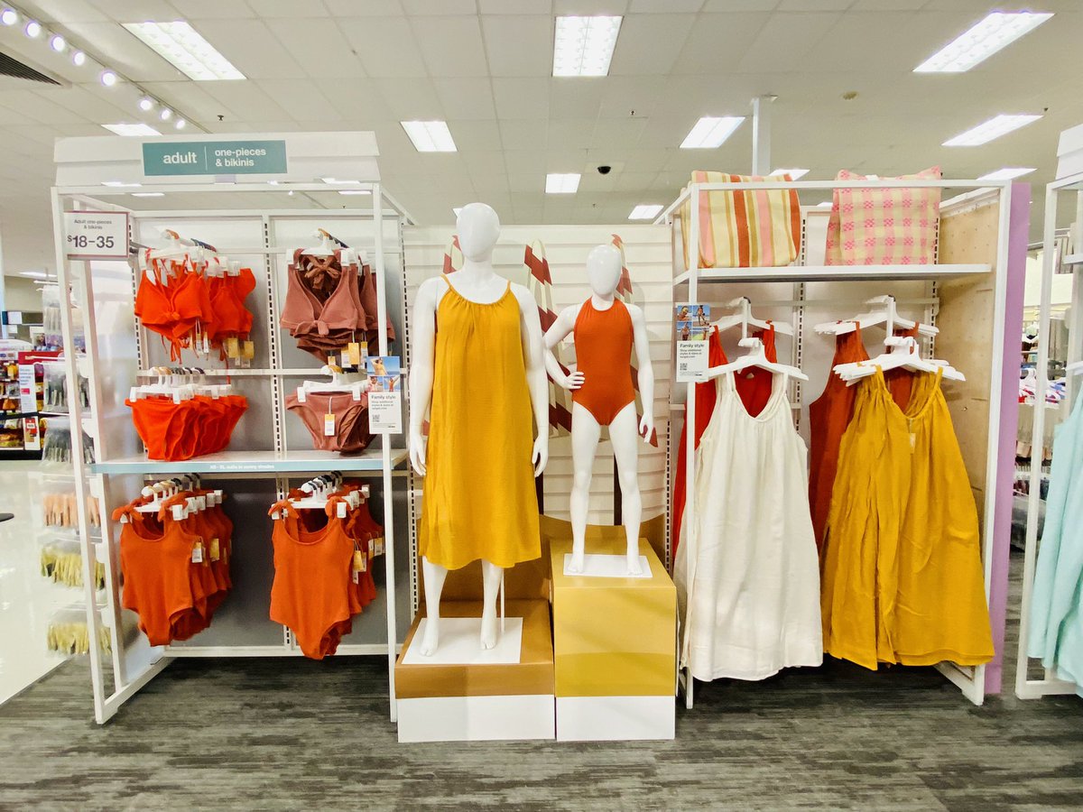 VMmeg2203's tweet photo. #2203 🎯 READY TO KICK OFF SUMMER?! Come grab a suit &amp; match the FAM☀️🌊 https://t.co/TXwxvQk4Pm