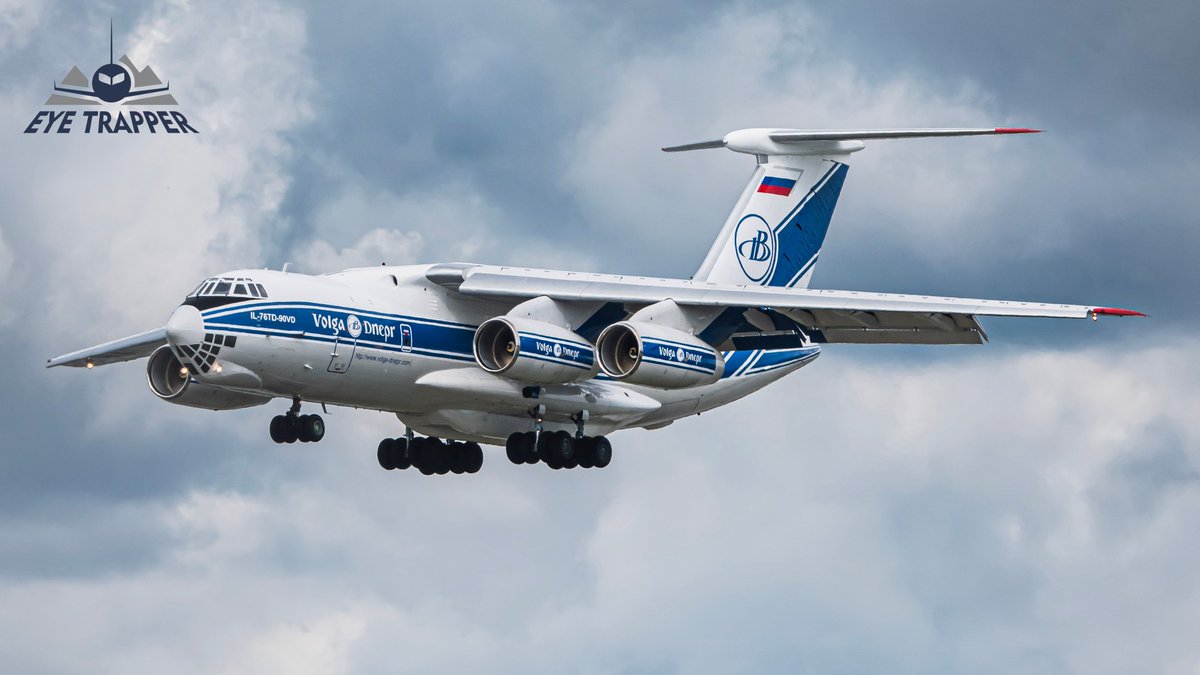 EyeTrapper's tweet photo. A rare appearance by @volgadneprgroup's Ilyushin IL-76 arriving on runway 26L @yvrairport https://t.co/Rz89ZoIfEe