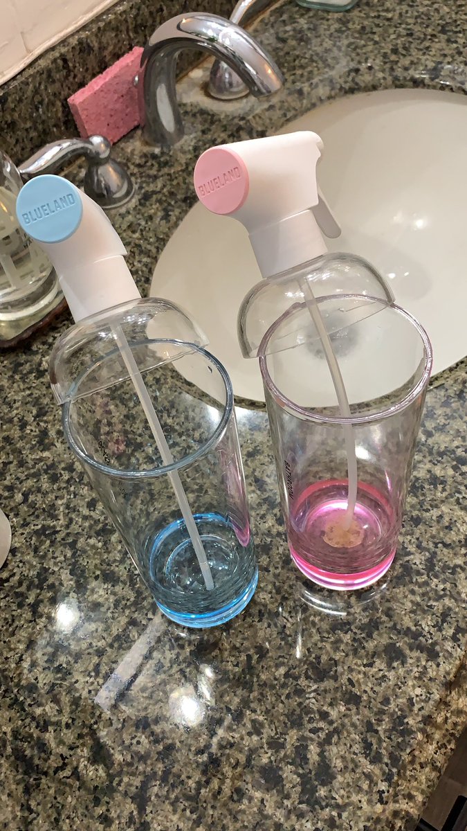 mk_w0rd's tweet photo. @blueland Really disappointed in the quality of these spray bottles.. these two broke before I could even use up the first tablet of solution and the third bottle’s nozzle leaks 😒 https://t.co/9gcURmC0zI