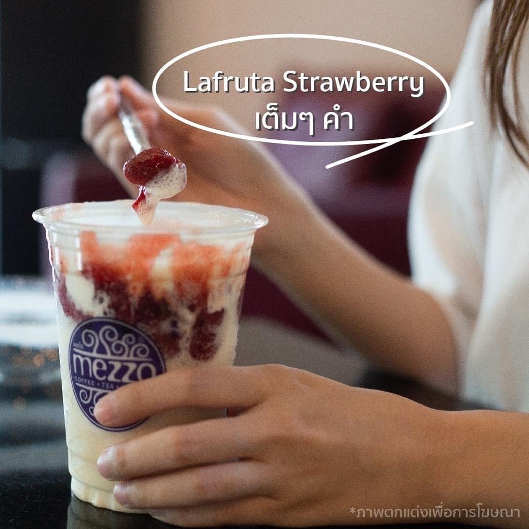 MezzoCoffee's tweet photo. Strawberry Snow Milk อีกหนึ่งเมนูที่อยากให้ลอง! Snow Milk เนื้อละเอียด หอม หวาน กำลังดี เพิ่มกิมมิคด้วย Lafruta Strawberry ปิดท้ายด้วย Topping Whipped Cheese ละมุนลิ้น 
📍ลิ้มลองได้ที่ Mezzo Coffee ทุกสาขา ยกเว้นสาขาฉะเชิงเทรา
💖Strawberry Snow Milk ขนาดปกติ95 บ./ขนาดใหญ่ 105 
บ. https://t.co/szX78KrIPk