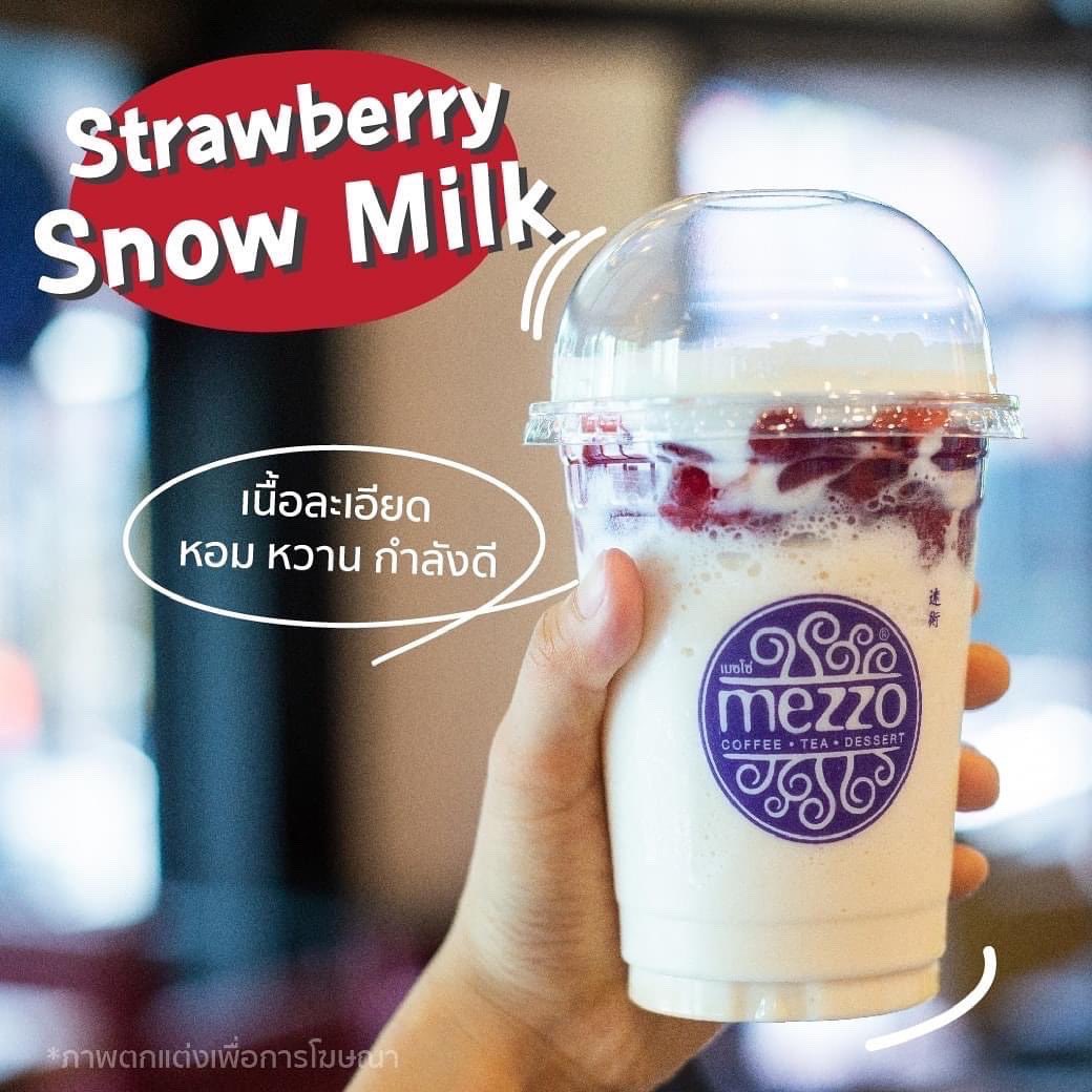 MezzoCoffee's tweet photo. Strawberry Snow Milk อีกหนึ่งเมนูที่อยากให้ลอง! Snow Milk เนื้อละเอียด หอม หวาน กำลังดี เพิ่มกิมมิคด้วย Lafruta Strawberry ปิดท้ายด้วย Topping Whipped Cheese ละมุนลิ้น 
📍ลิ้มลองได้ที่ Mezzo Coffee ทุกสาขา ยกเว้นสาขาฉะเชิงเทรา
💖Strawberry Snow Milk ขนาดปกติ95 บ./ขนาดใหญ่ 105 
บ. https://t.co/szX78KrIPk