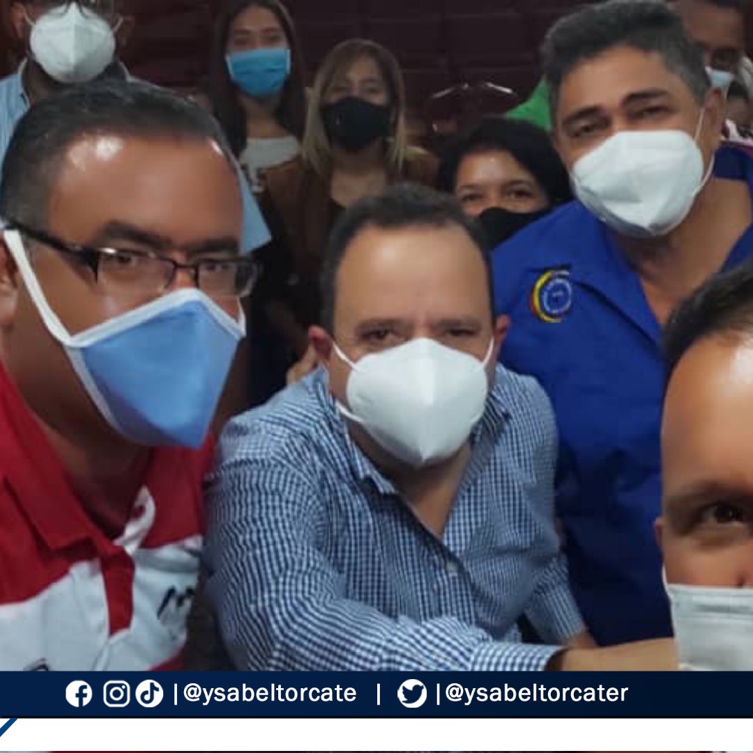 ysabeltorcater's tweet photo. Hoy el equipo FEBOTRANSVEN estuvo presente en la discusión del Proyecto de la Ley Orgánica de Zonas Económicas Especiales y Nuevos Emprendimientos. 👊🏻 https://t.co/a8WDJnwAKD