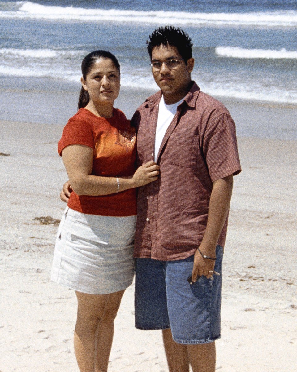 Young love captured on Kodak Gold 20 years ago. My then girlfriend (now wife) and I in Ensenada, Ca. 😍. 

#kodakgold200 #summerlove #shootfilm #35mmfilm #the35mmdiary #grainisgood