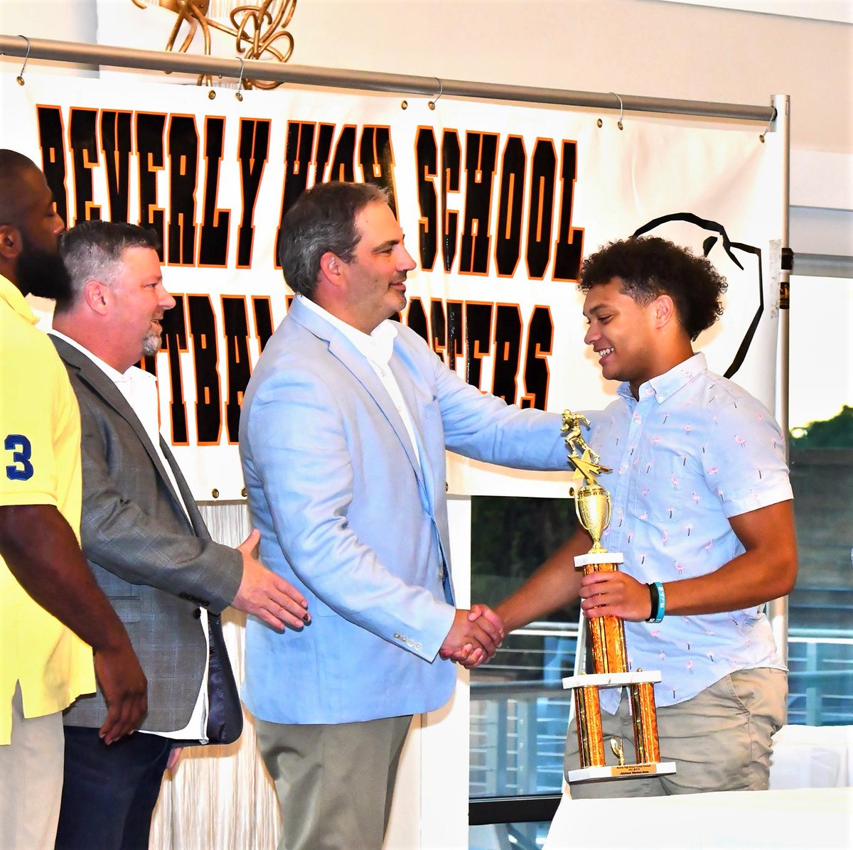 JayBuzbeatz2015's tweet photo. Huge thanks to BHS Boosters for Organizing the last football banquet for all our seniors and the entire football team... 2020/2021 was a tough One... So proud of these young Men... Big Shout-Out 2 the One &amp; Only My Baby Boy @J3ichaun_  2021 MVP Award. https://t.co/uVJ7GOnJ5H