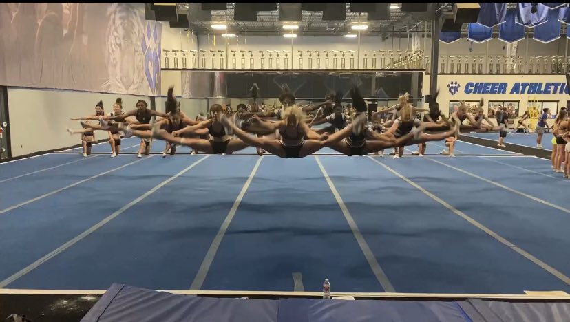 Ok <a href="/CA_Furycats/">CA Furycats</a> … we 👀 you…. <a href="/jlopez85/">Juan Lopez</a> <a href="/JustinRobinson0/">Jrobs</a> <a href="/GraysonDaley/">Grayson</a>