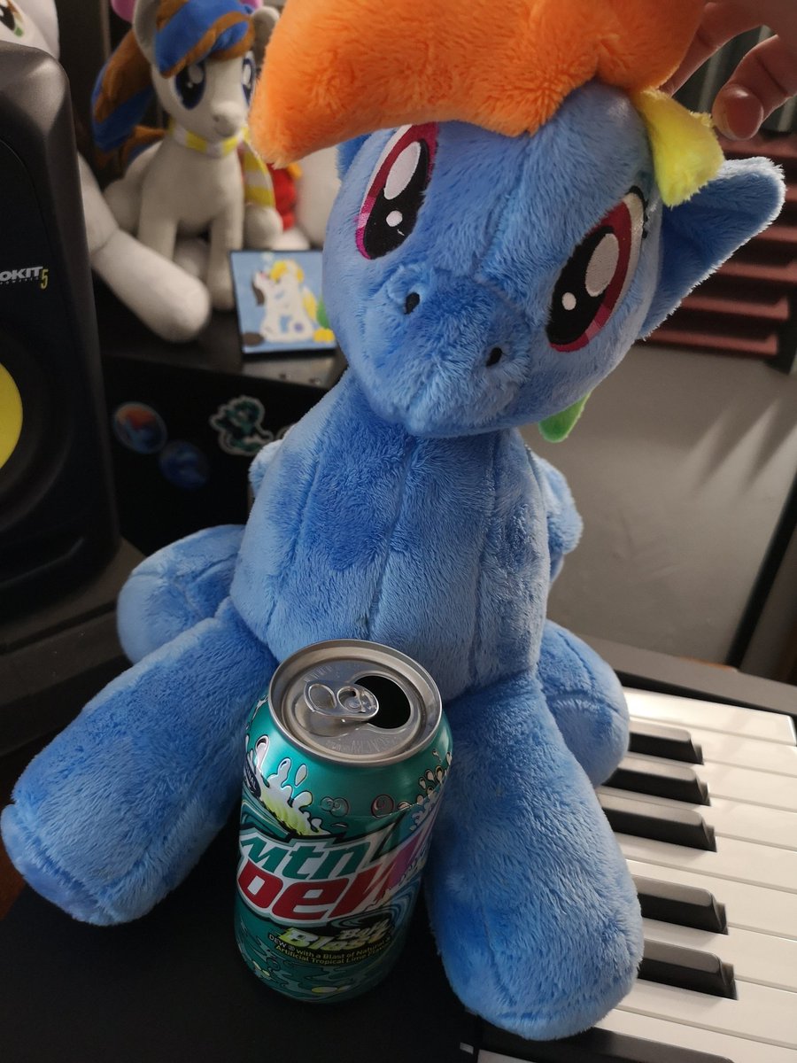 talking_animal's tweet photo. Oh no!!! She found our stash 😱 https://t.co/GtHbsDOuCF