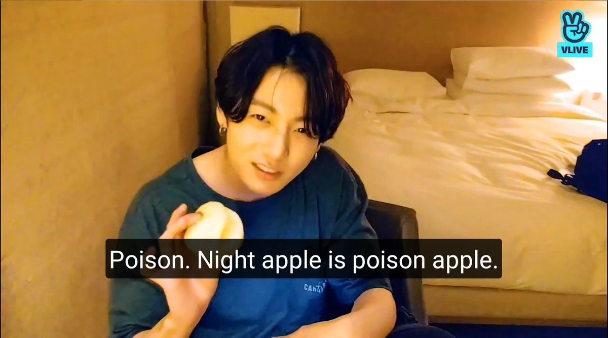 nichapawch's tweet photo. 2nd anni celebrating this iconic live🎉

Who can get over this? I'm definitely can't.
Prepare your glass of wine with night apple to celebrate tonight!
#nightappleispoisonapple
#butimok
#becauseimJK
#JKnation
#JJK 
@BTS_twt https://t.co/GTNtkbIF2h