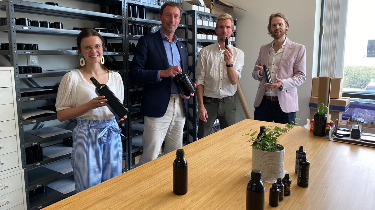 NLinSF's tweet photo. Great visit to @mironglasscom, a unique biophotonic glass packaging to protect natural products against light, such as cosmetics, food, pharma and more. @NBSOLA provided support when they landed in the LA area. #popupconsulate https://t.co/zAUZ6cSlkJ