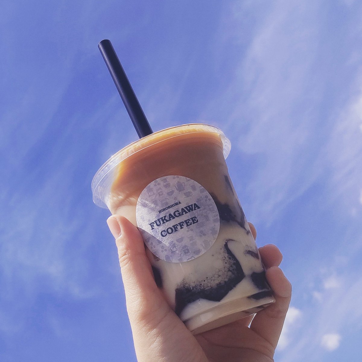 fukagawacoffee's tweet photo. 珈琲屋さんのコーヒーゼリーラテ
甘味やら堅さやら、ミルクやらにこだわ���を詰めこんでる https://t.co/UKHojPPxVA