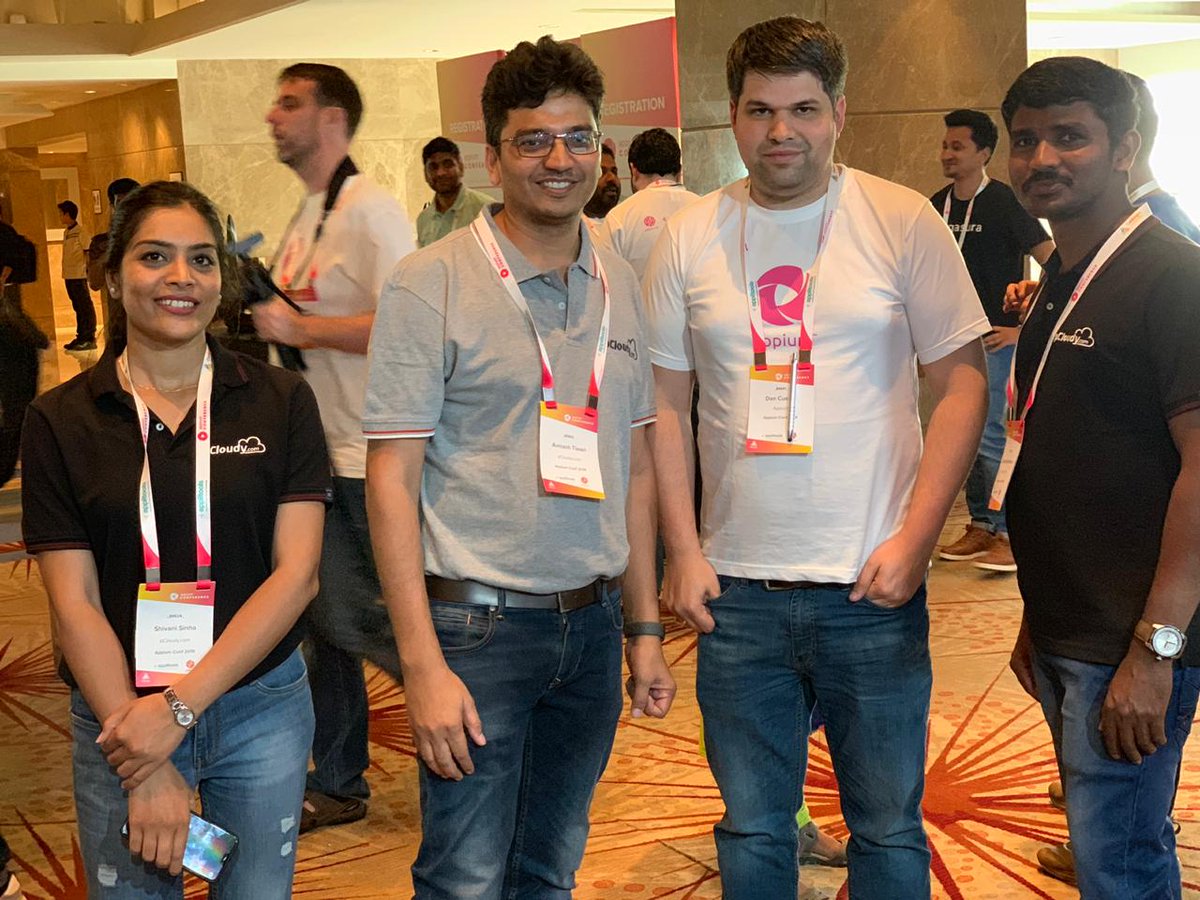 pcloudy_ssts's tweet image. Remembering the good old days of meeting like minded individuals in person to share and bounce off ideas at #TestingConferences. Here is one such memory of listening to insightful talks and having elaborate discussions with business stalwarts at the @appium_conf 2019. #appium