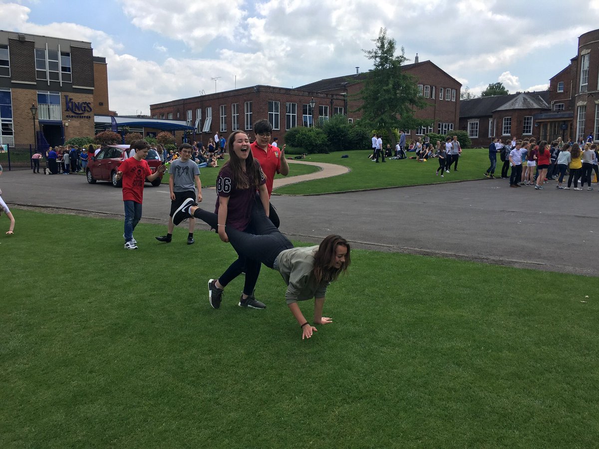 We’re all really looking forward to Friday’s annual House Charity Fundraising &amp; Non-Uniform Day - raising some valuable funds for our chosen charities <a href="/AcornsHospice/">Acorns Children's Hospice</a> <a href="/DeanFarmTrust/">Dean Farm Trust 🤍</a> <a href="/HeartHeroes1/">Heart Heroes |Charity|❤️</a> There will be lots of fun on offer for everyone - parents please check your email!