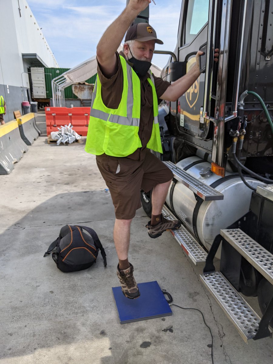 Cerritos Feeder Safety Team (@upscercasafety) on Twitter photo Bringing awareness to how important using "3 POINTS OF CONTACT" is in removing pressure off the legs, ankles & knees. Using a pressure plate we find out it's a lot.<a href="/jrindafernshaw/">Fern Shaw</a> <a href="/divine2wincom/">Trina Norman</a> <a href="/jhartups/">Justin Hart</a> <a href="/IsaacRamirezso1/">IsaacRamirez@socalfeeder</a> <a href="/davidpnaranjo/">David Naranjo</a> <a href="/MrslunasMaria/">Maria Trujillo</a> #propermethods Bringing awareness to how important using "3 POINTS OF CONTACT" is in removing pressure off the legs, ankles & knees. Using a pressure plate we find out it's a lot.<a href="/jrindafernshaw/">Fern Shaw</a> <a href="/divine2wincom/">Trina Norman</a> <a href="/jhartups/">Justin Hart</a> <a href="/IsaacRamirezso1/">IsaacRamirez@socalfeeder</a> <a href="/davidpnaranjo/">David Naranjo</a> <a href="/MrslunasMaria/">Maria Trujillo</a> #propermethods