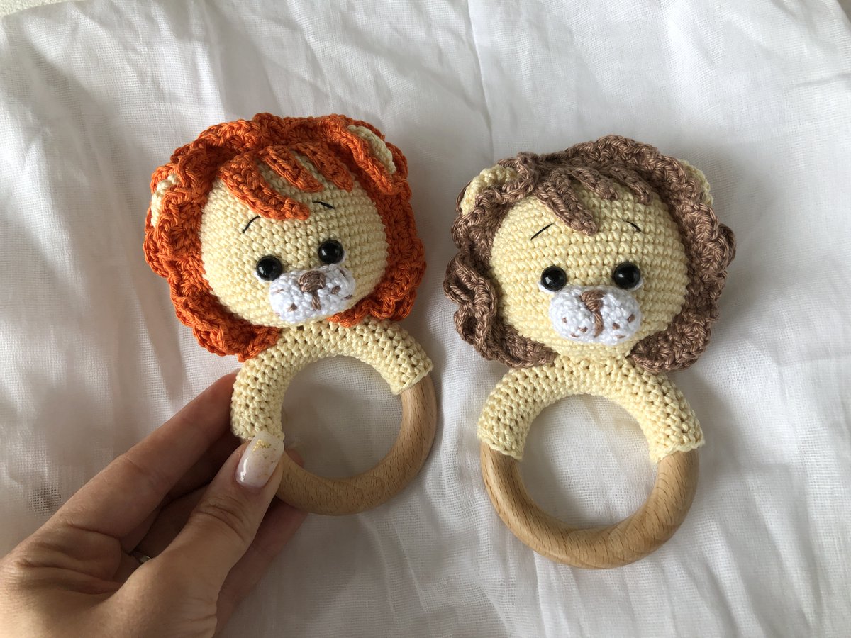 Good morning! #earlybiz Two Lion Crochet Toys
etsy.me/3flXP84

#firsttmaster #shopindie #CraftBizParty #crochet #gifts