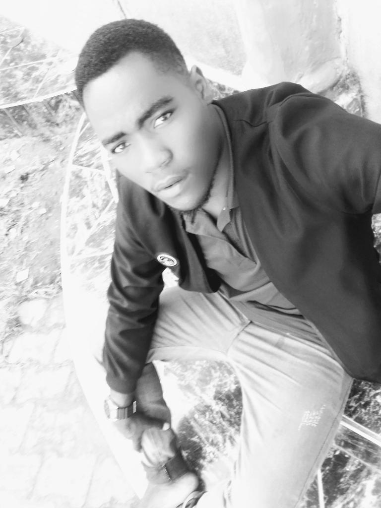 KATOJOSEPHSMIT2's tweet image. Am just chilling