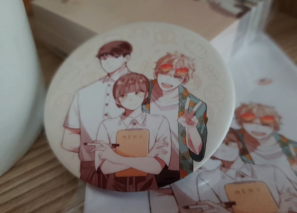 Dal_ppi's tweet photo. 🧁RT이벤트🧁

스윗솔티가 6월 15일자로 유료웹툰으로 전환됩니다.
https://t.co/bpphfegSe8

해당 트윗을 RT해주신 다섯 분께 #스윗솔티 비공식 굿즈를 보내드립니다! 
(원하실 경우 기프티콘으로 대체합니다) (~6/20)

🍭굿즈 구성
-머그컵,스티커(1명)
-스마트톡,스티커 (2명)
-손거울,스티커(2명) https://t.co/DOIG1Xd9TF
