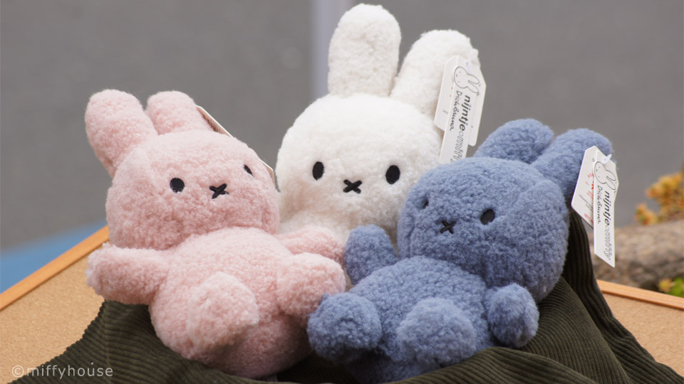 Miffyhouse ミッフィー専門店 على تويتر ホノルルには届きましたが宗谷岬は未だ霧の彼方な中のひとですこんにちは ホントに実在するんでしょうか リサイクルミッフィーちゃん 本日中に荷がこちらに到着し 予定通り明日6 15 火 より皆様の元へ発送できそうです Miffyhouse ミッフィー専門店 على تويتر ホノルルには届きましたが宗谷岬は未だ霧の彼方な中のひとですこんにちは ホントに実在するんでしょうか リサイクルミッフィーちゃん 本日中に荷がこちらに到着し 予定通り明日6 15 火 より皆様の元へ発送できそうです