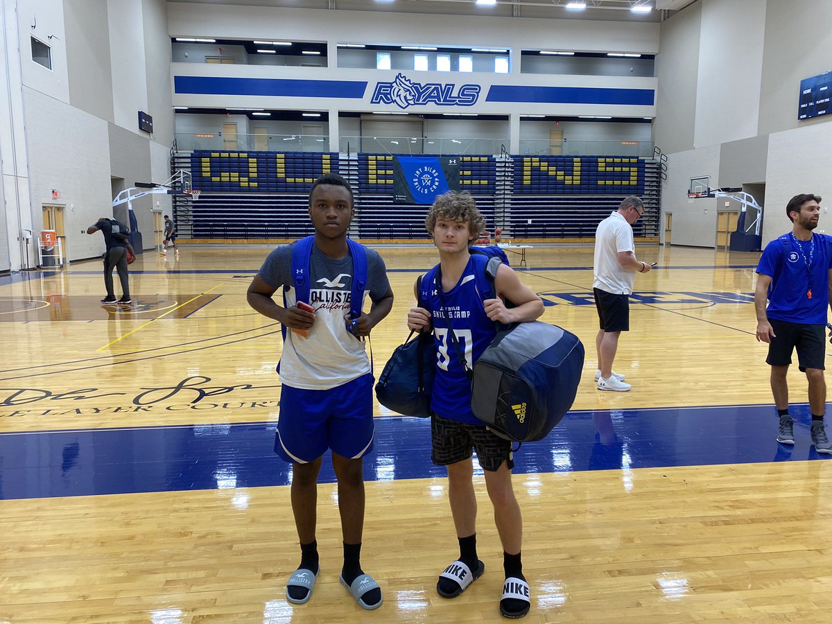 RedBankHoops's tweet photo. These two young men @n1cksm1th_ and Haden Spurgeon represented Red Bank well this weekend at @JayBilasCamp. What a great camp, great atmosphere, and great coaches who poured into all the young men this weekend. Extremely beneficial!#workhardwork https://t.co/vqAYbG4J7S