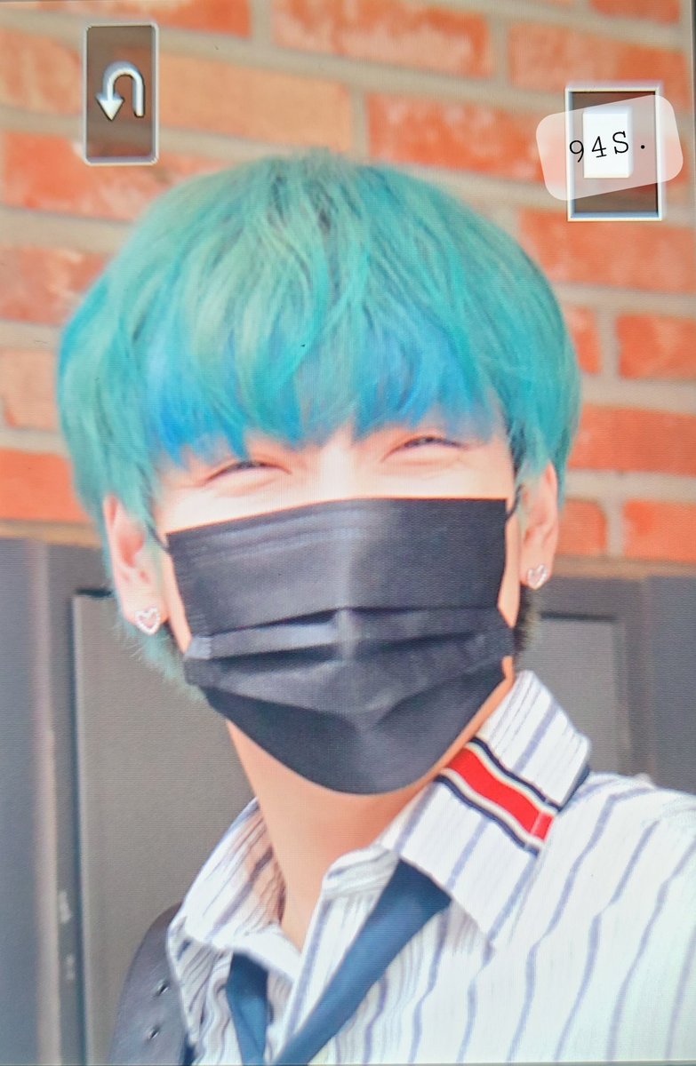 NF520_94's tweet photo. 210614 마뮤테 퇴근 프리뷰
😊

#엔플라잉 #NFlying #김재현 #KimJaeHyun #キムジェヒョン @NFlyingofficial https://t.co/4jF2m7YdXC