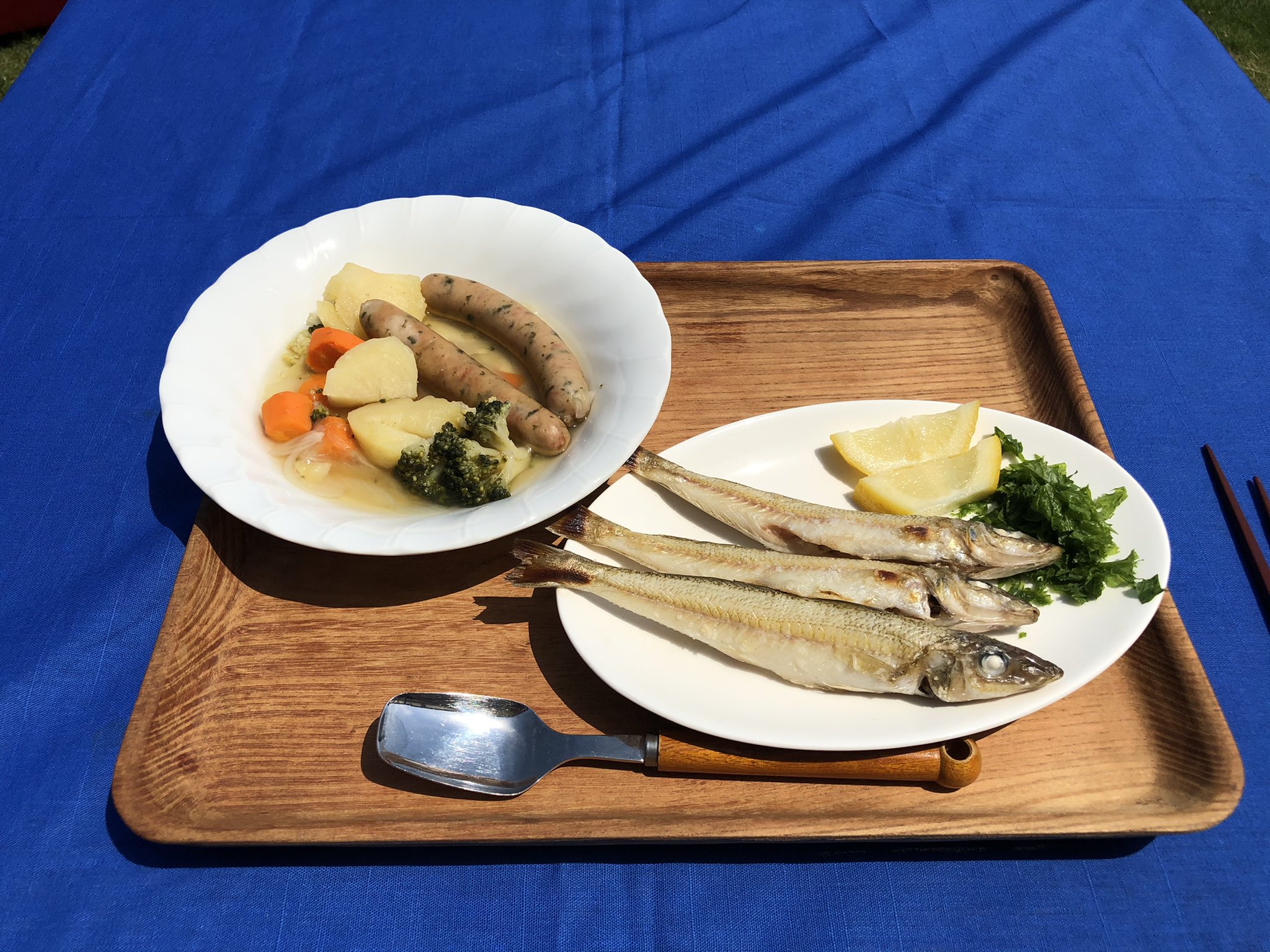 Slow Base Shimanami 釣ったキスを塩焼きに 自分で釣った魚はやっぱりうまい I Enjoyed The Salt Grilled Sillago Which Caught By Mayself 因島 しまなみ海道 移住生活 カヤック カヤックフィッシング 釣り シロギス Innoshima Shimanamikaido